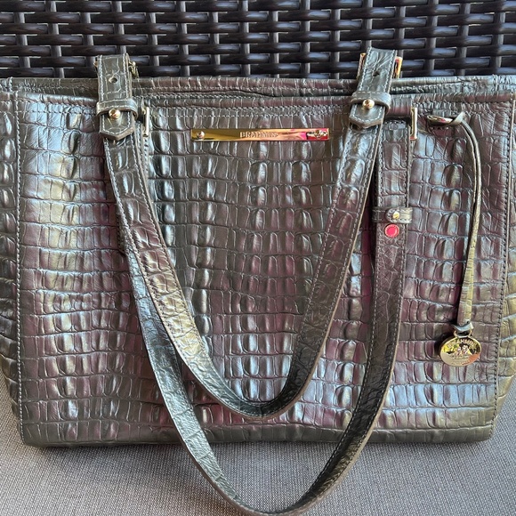 gray brahmin purse